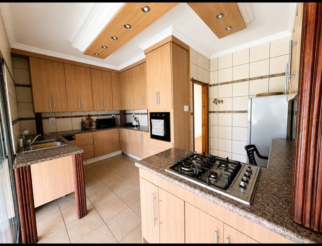 3 BEDROOM HOUSE FOR SALE IN THREE RIVERS